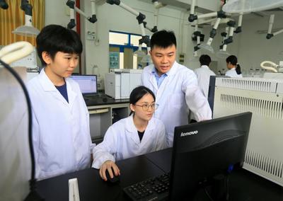 新材料技術的創新開發 以全國技術能手李嘉偉為例